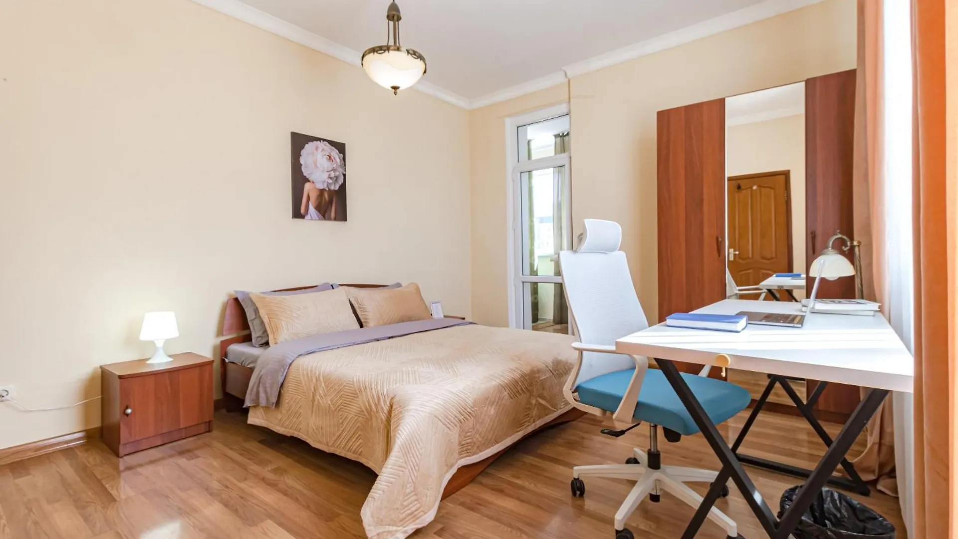Appartement Для Большой Компании С Прекрасным Видом На Байтерек В Жк Нурсая Astana Kazakhstan