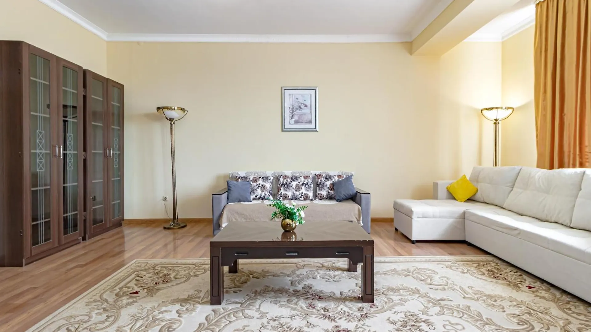 Appartement Для Большой Компании С Прекрасным Видом На Байтерек В Жк Нурсая Astana
